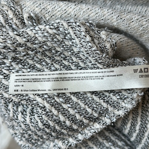 Free People Beach Brand Grey Onesie Hoodie - Picture 13 of 13
